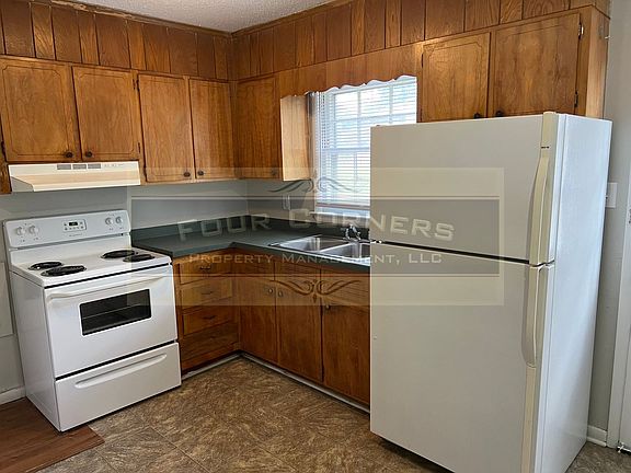 4th image of 2121 Bulla St APT F