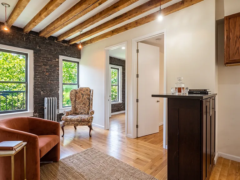 429 Lenox Ave #8 — Photo 2