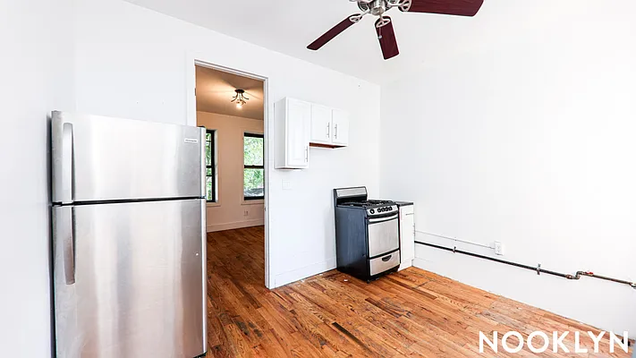 Rented by Nooklyn NYC LLC | media 2