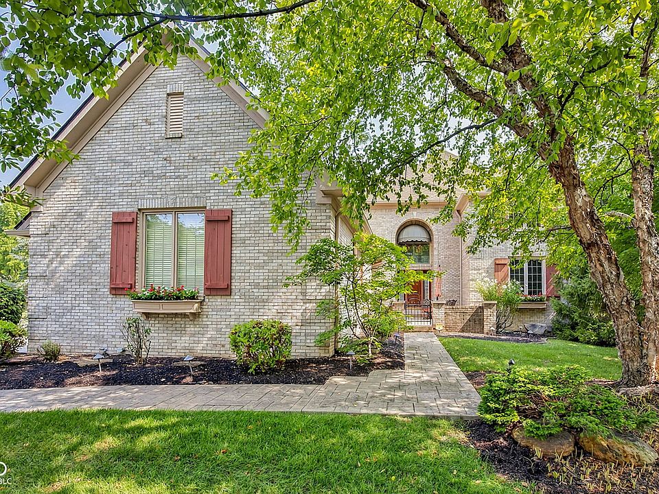1st image of 5424 Woodfield Dr N