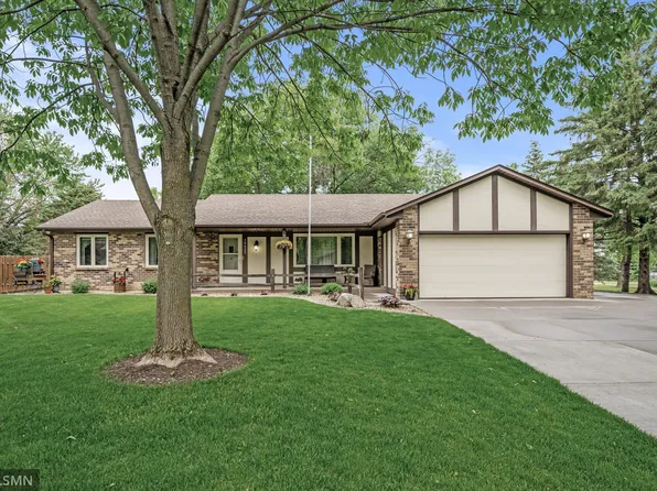 10425 Quaker Ln N, Maple Grove, MN 55369