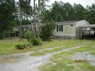 73 Ozzie Ln, Woodbine, GA 31569