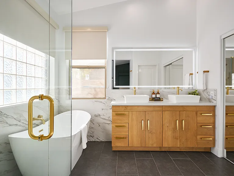 Master Bathroom: Dual Counter Height Vanities