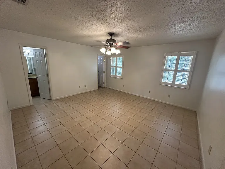 748 Timber Ridge Trl — Photo 6