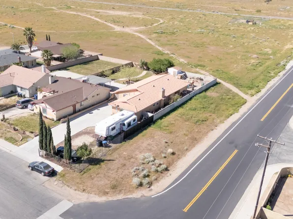 37551 29th St E, Palmdale, CA 93550