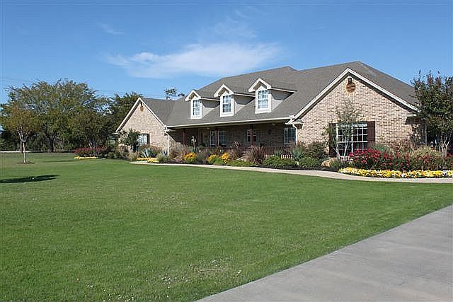 1st image of 6632 Shadow Valley Dr
