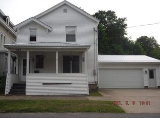425 Franklin St, Ogdensburg, NY 13669