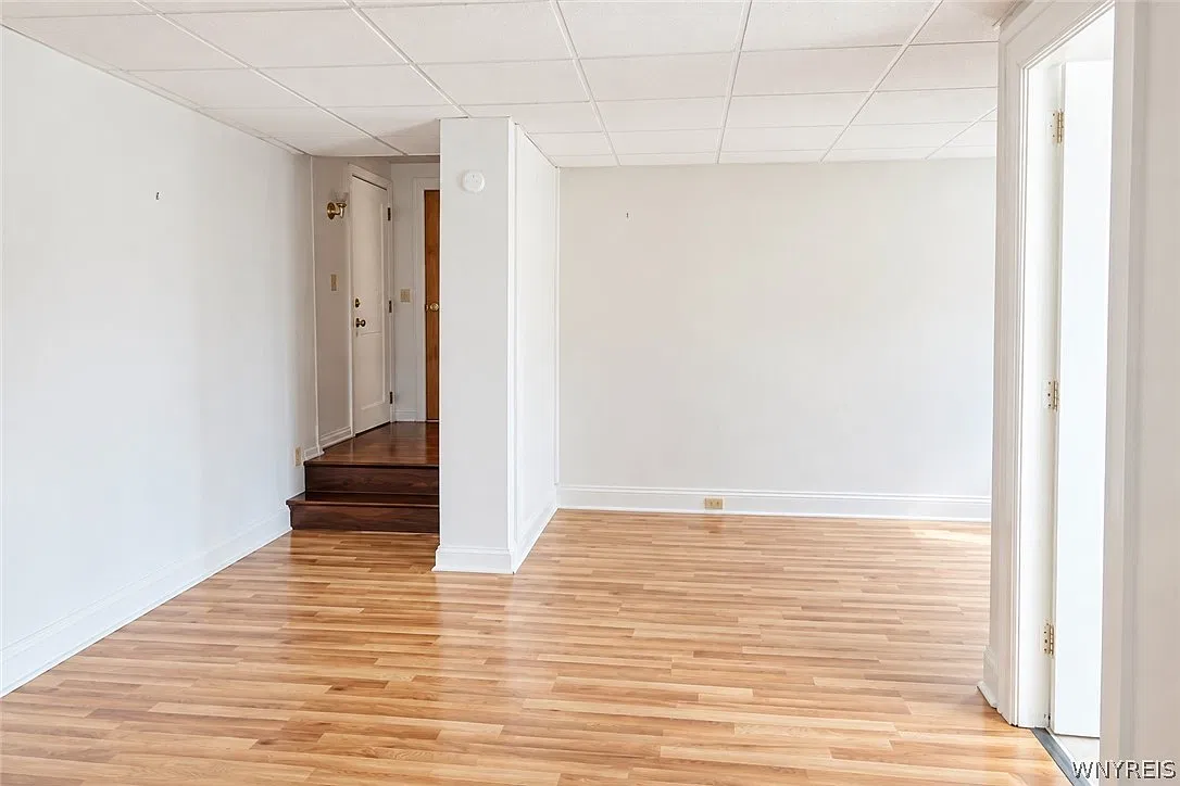 227 Abbott Rd — Photo 2
