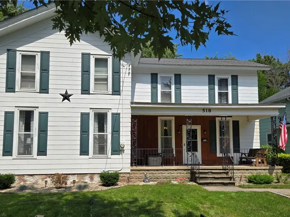 518 W Center St, Medina, NY 14103