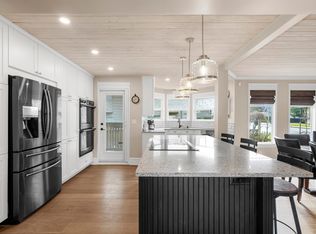 20302 123b Ave, Maple Ridge, BC V2X0M9