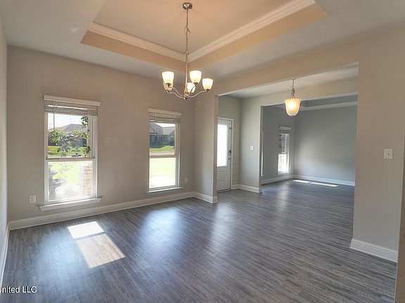 5th image of 10595 Chapelwood Dr