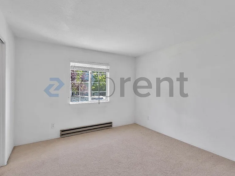 535 Lighthouse Dr #1 — Photo 18