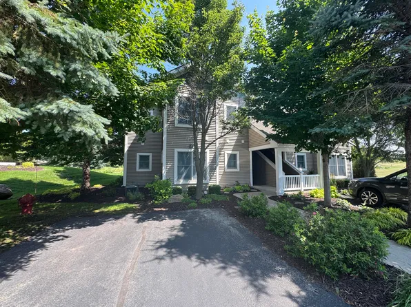 47 Anchor Rode Dr, Manistee, MI 49660