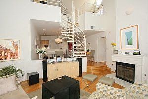 4th image of 15425 Antioch St Unit 305