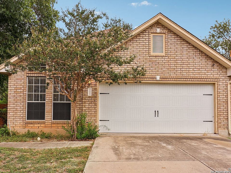 1st image of 1311 Larkshall Ct