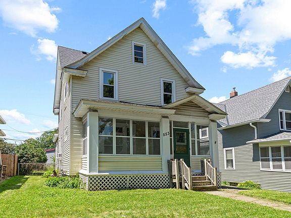 2nd image of 553 Manomin Ave
