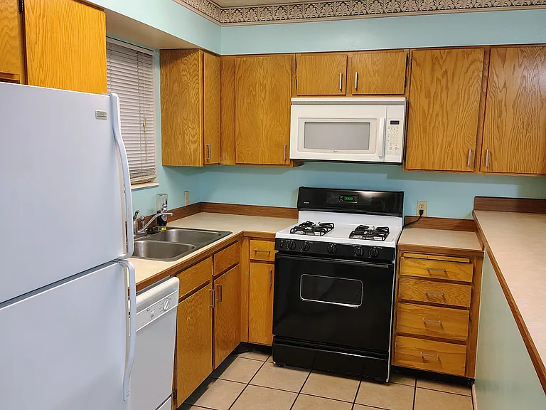 101 N 1850 W — Photo 2