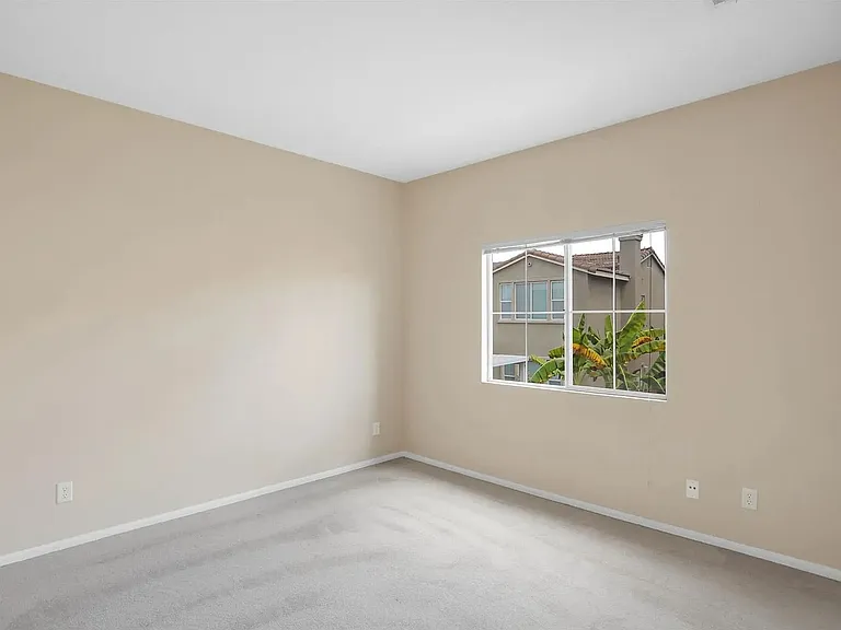 5180 Bluegrass Way — Photo 17