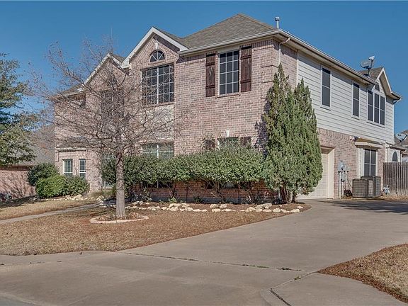 3rd image of 8016 Cripple Creek Dr