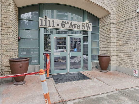 5th image of 1111 6th Ave SW #1101