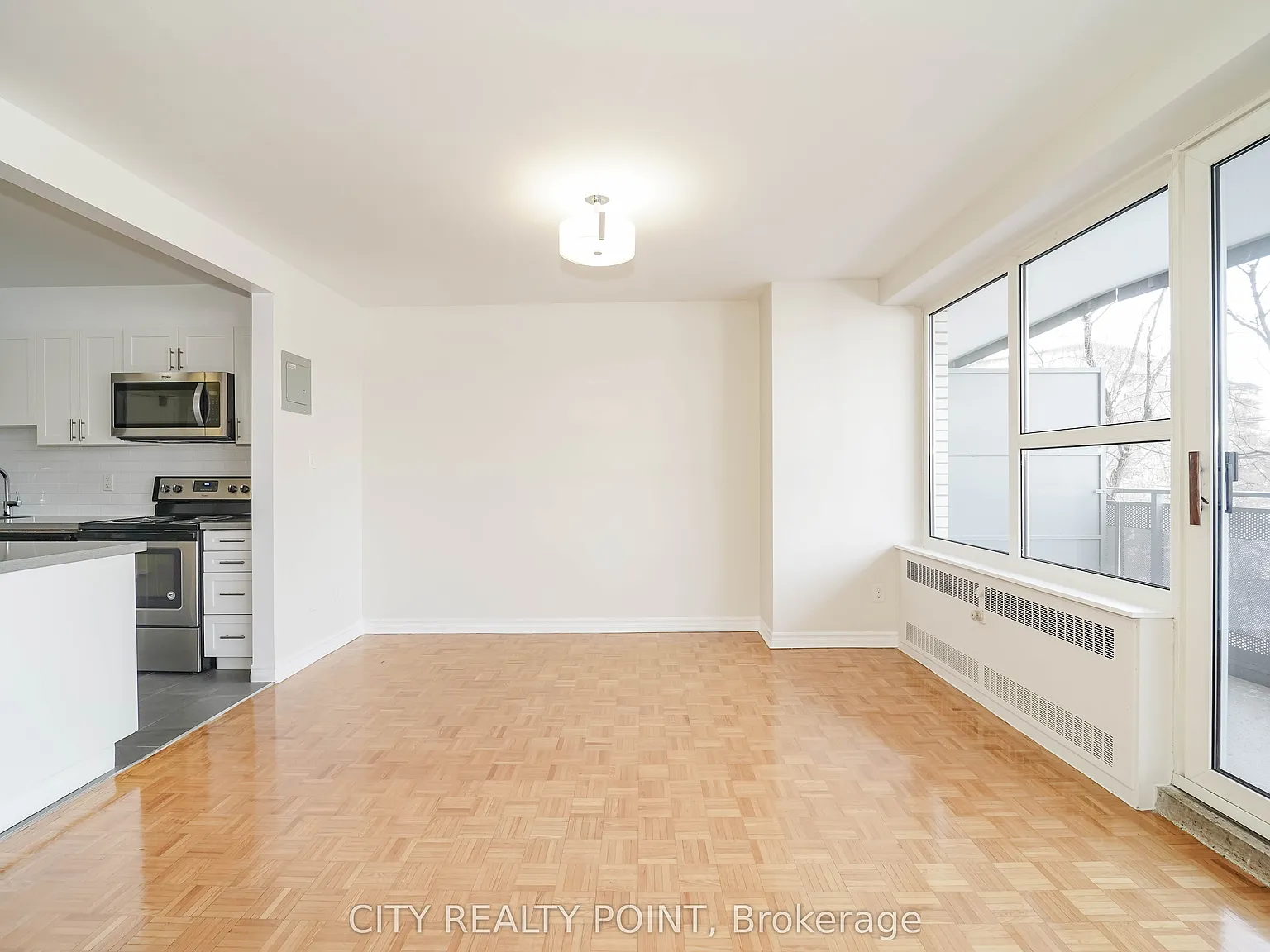 1 bed, $2,395 — Photo 4