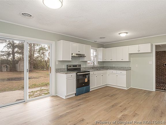 5th image of 107 Victoria Dr