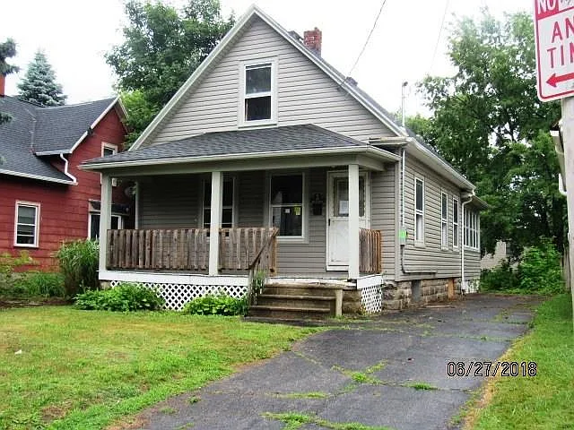 62 Akron St photo 1