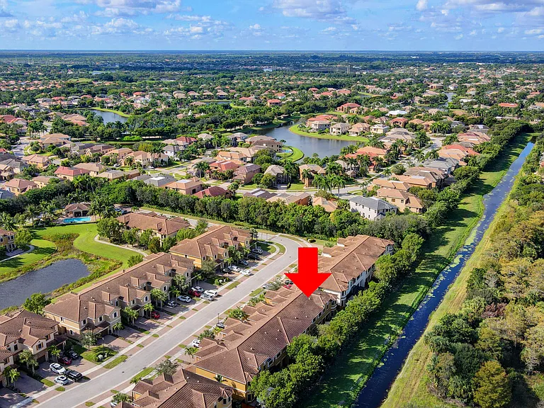 10342 Wellington Parc Dr — Photo 47