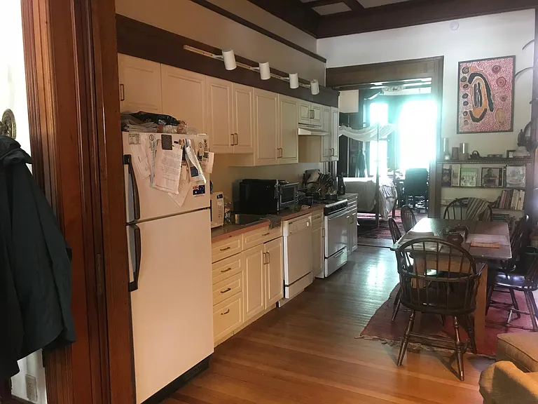 391 State St #1 — Photo 8