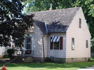 923 15th Ave NE, Rochester, MN 55906