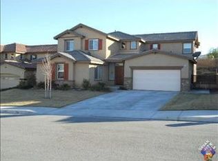 834 Celtic Dr, Palmdale, CA 93551