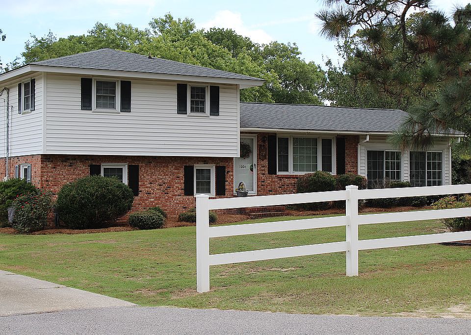 1004 Pineneedle Road