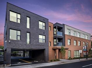 12-01 River Rd APT 303, Fair Lawn, NJ 07410