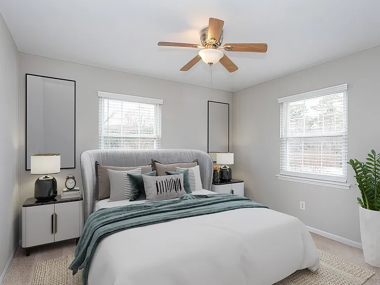 Colony Townhomes — Photo 6
