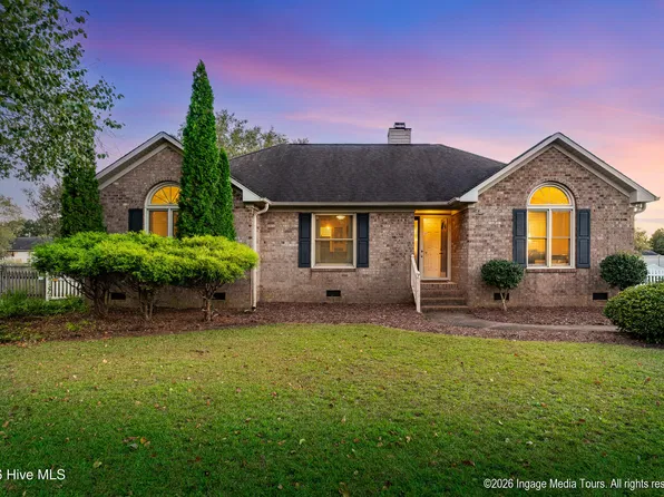 2143 Vale Court, Winterville, NC 28590