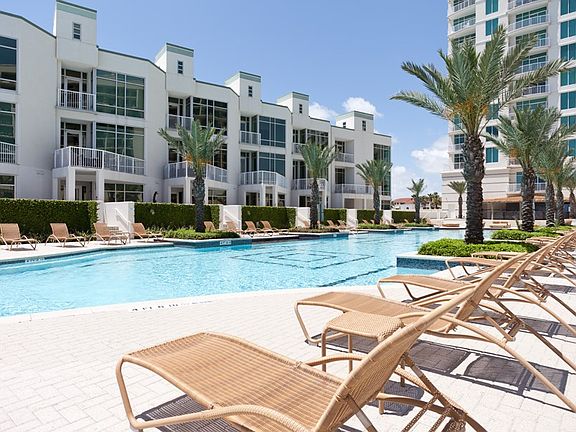 2nd image of 310 Padre Blvd #101