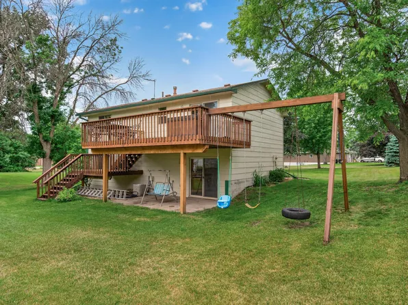 12515 Hummingbird St NW, Coon Rapids, MN 55448