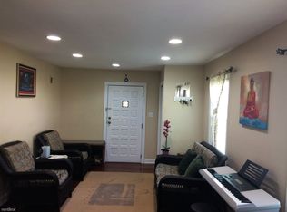 1937 Leonard Rd, Falls Church, VA 22043