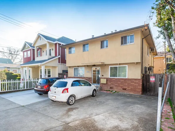 2208 25th St, Sacramento, CA 95818