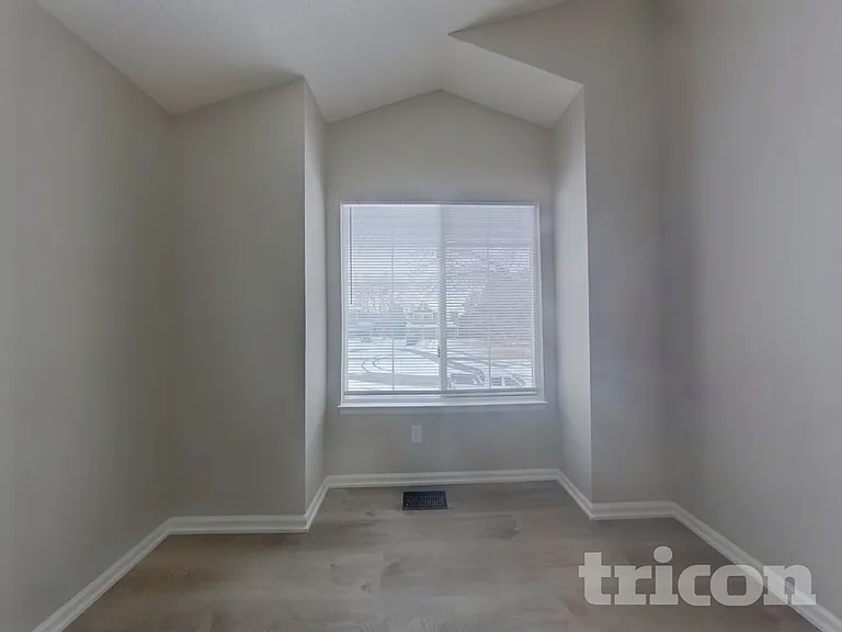 9516 Sherrelwood Ln — Photo 16