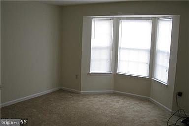 3rd image of 9605 Lake Pointe Ct APT 303