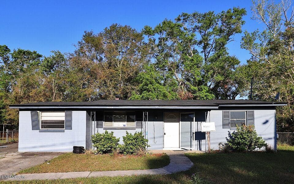 1st image of 2204 EUDINE Drive