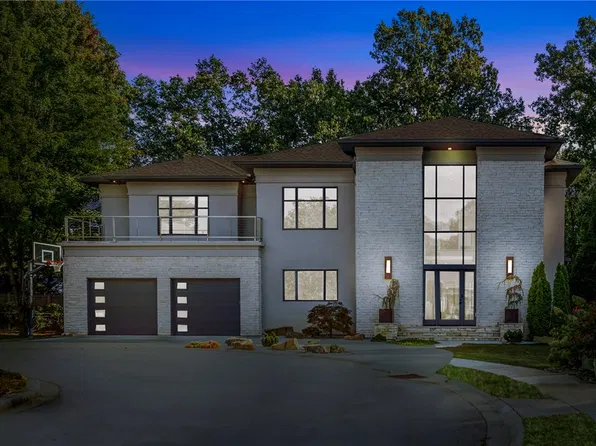 36 Gossamer Pl, Greenville, SC 29607