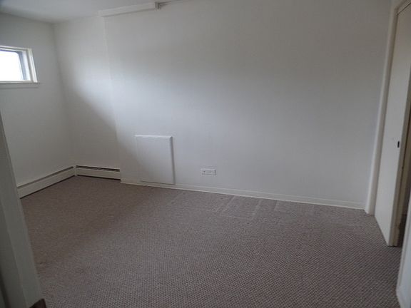 5th image of 2546 N Harlem Ave APT 2A