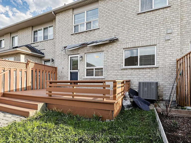 5837 Rainberry Dr — Photo 44