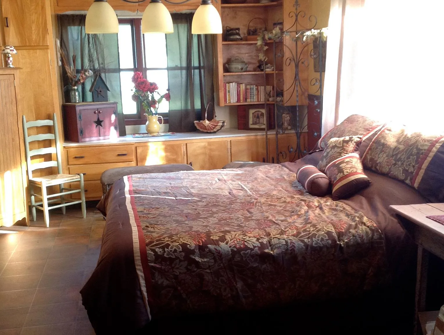 2307 York Rd — Photo 2