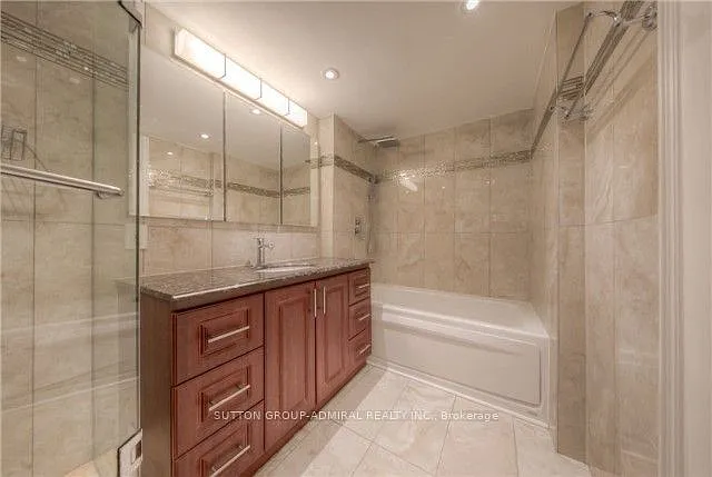 7805 Bayview Ave #813 — Photo 8