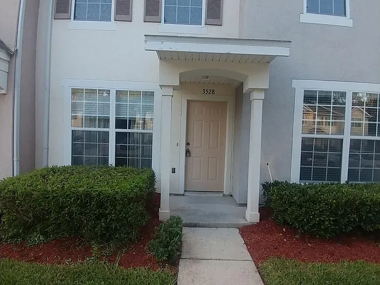 3568 Twisted Tree Ln — Photo 1