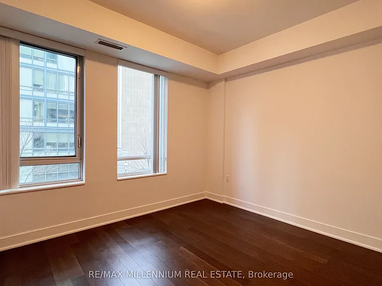 1 The Esplanade Dr #202 — Photo 7