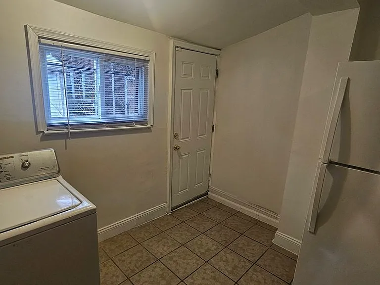 6524 Allman St — Photo 7
